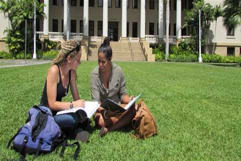 What is the Most Popular Major at the University of Hawaii?