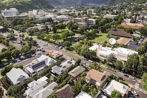 Getting Around the University of Hawaii: Transportation Options